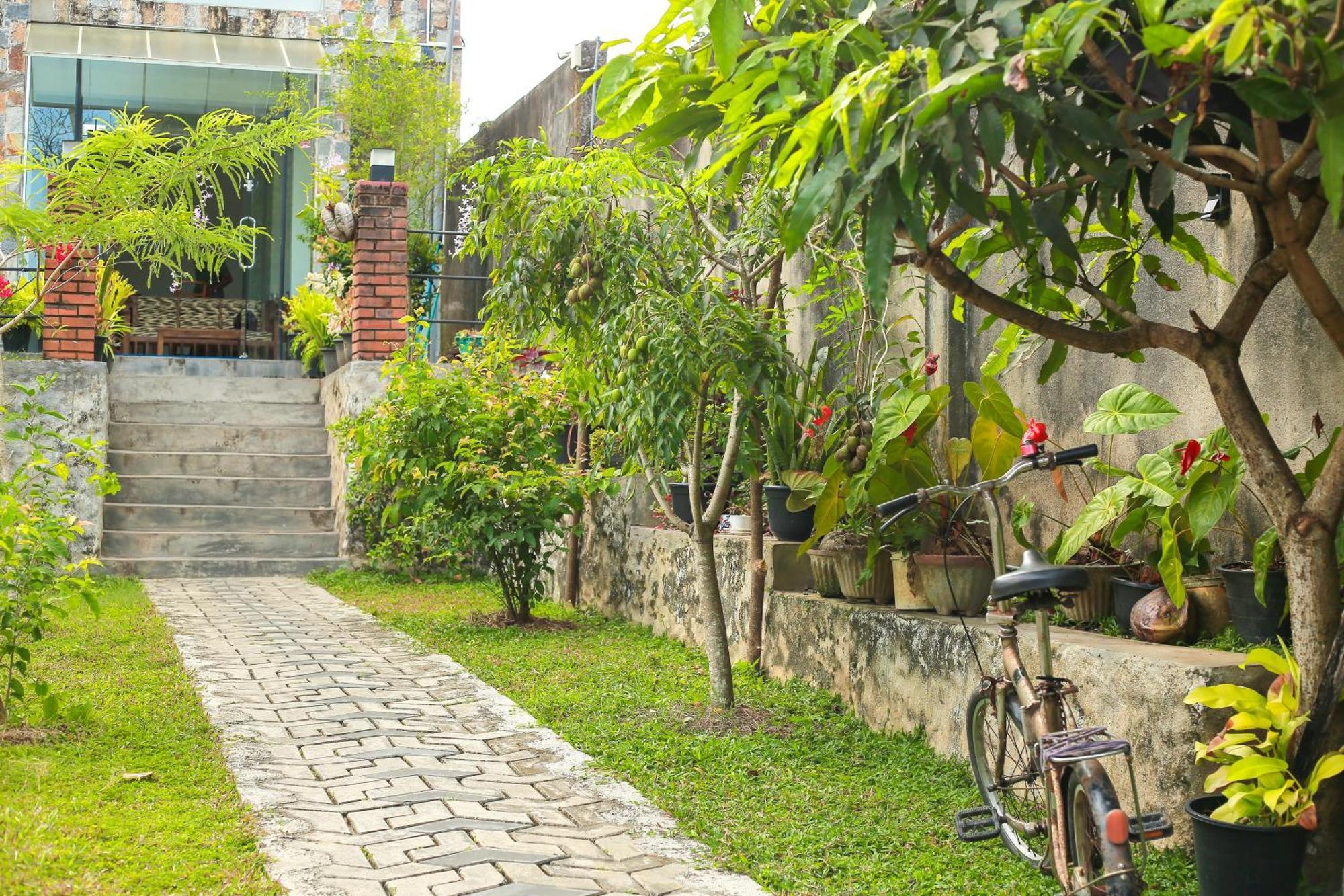 The Blue Haze Weligama Hotel Luaran gambar
